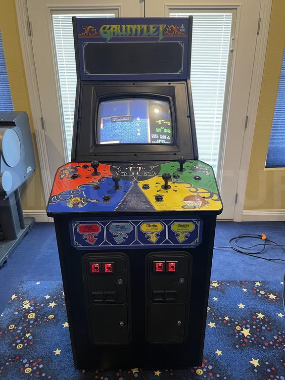 1985 Atari Gauntlet Upright Arcade Machine