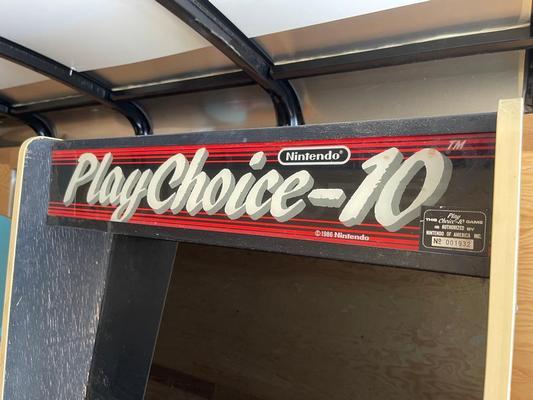 1986 Nintendo PlayChoice 10 Upright Arcade Machine Image