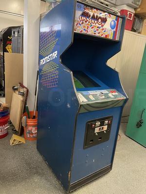 1986 Taito Arkanoid Upright Arcade Machine Image