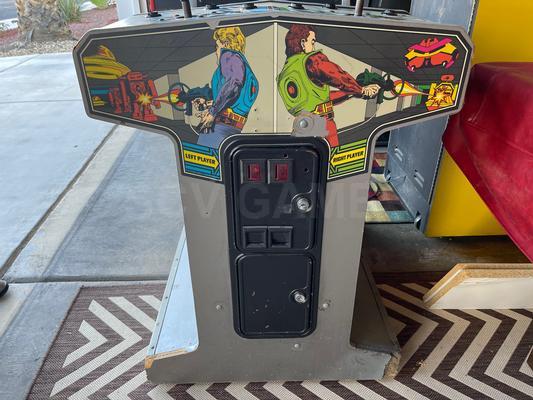 1987 Atari Xybots Upright Arcade Machine Image