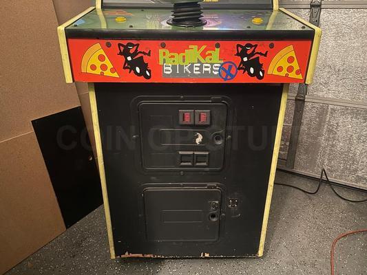 1988 Atari Radikal Bikers Upright Arcade Machine Image