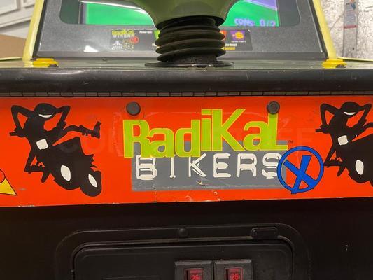 1988 Atari Radikal Bikers Upright Arcade Machine Image