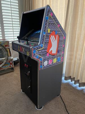 1989 Atari KLAX Cabaret Arcade Machine Image