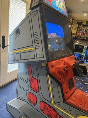 1989 Atari S.T.U.N. Runner Sit On Arcade Machine Image