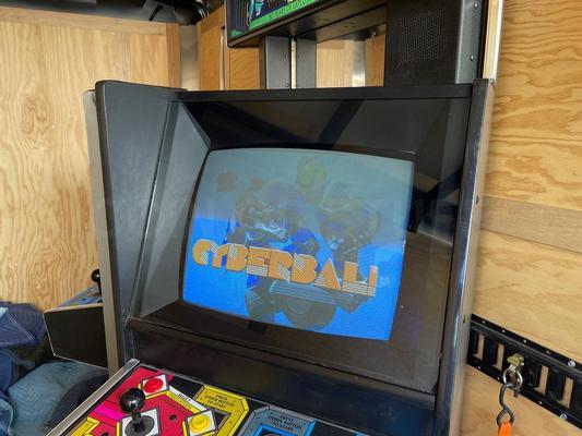 1989 Atari Tournament Cyberball 2072 Arcade Machine Image