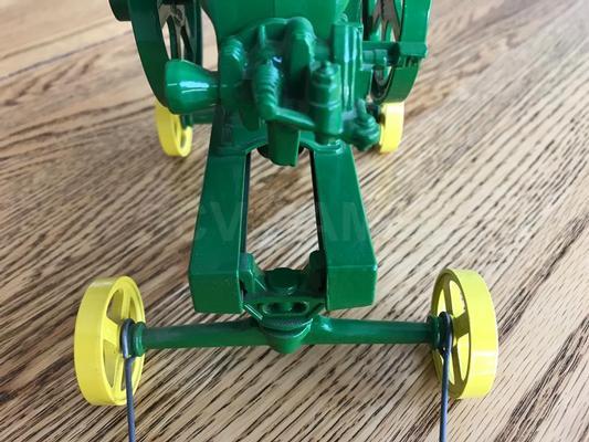 1990 ERTL 1/6 Scale Diecast John Deere Hit & Miss Gasoline Engine Image