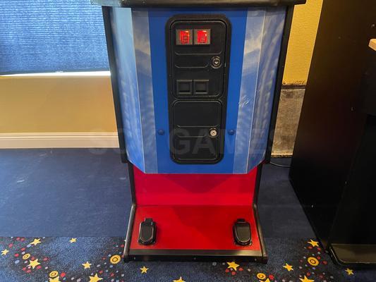 1990 Taito Space Gun Upright Arcade Machine Image