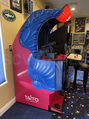 1990 Taito Space Gun Upright Arcade Machine Image