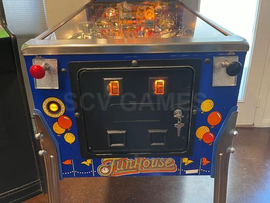 1990 Williams Funhouse Pinball Machine Image