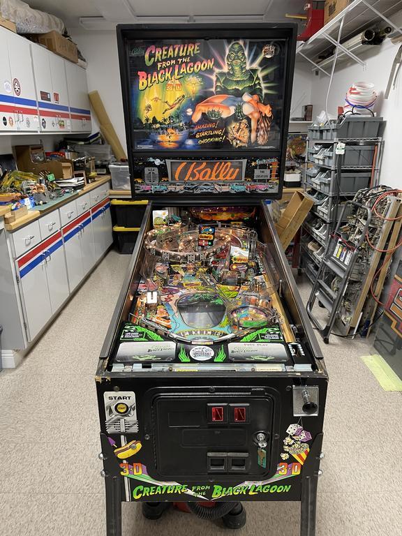 1992 Bally Creature from the Black Lagoon Pinball Machine