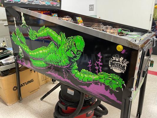 1992 Bally Creature from the Black Lagoon Pinball Machine Image