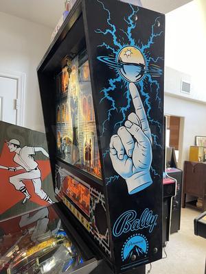 1992 Bally The Addams Family Pinball Machine Image