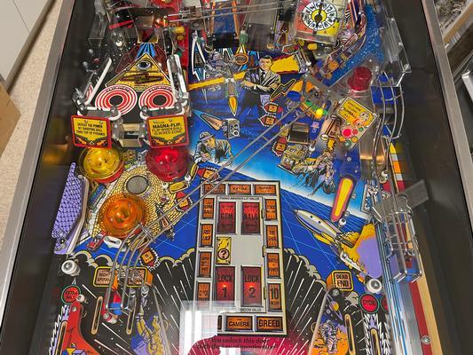 1993 Bally Twilight Zone Pinball Machine Image