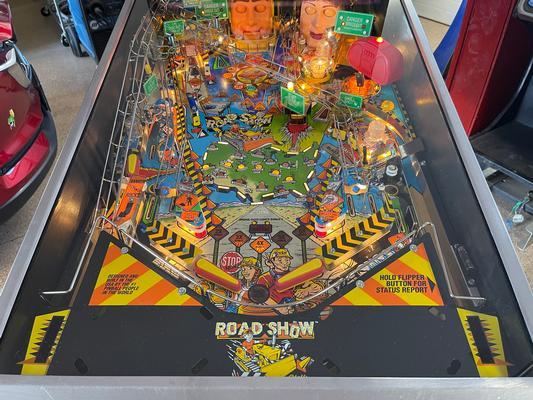 1994 Williams Road Show Pinball Machine Image