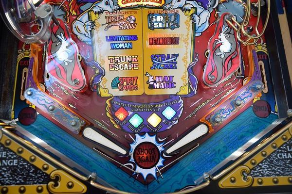 1995 Bally Theatre of Magic Pinball Machine Image