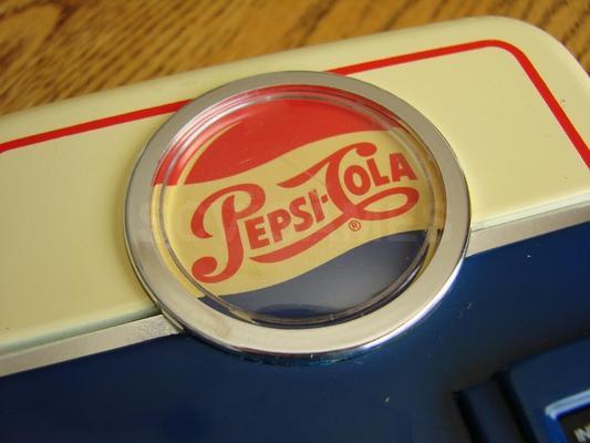 1996 Pepsi-Cola Nostalgic Look Coin Sorter Bank. Mint In Box! Image