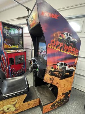 1997 Midway Off Road Challenge Sit Down Arcade Machine Image