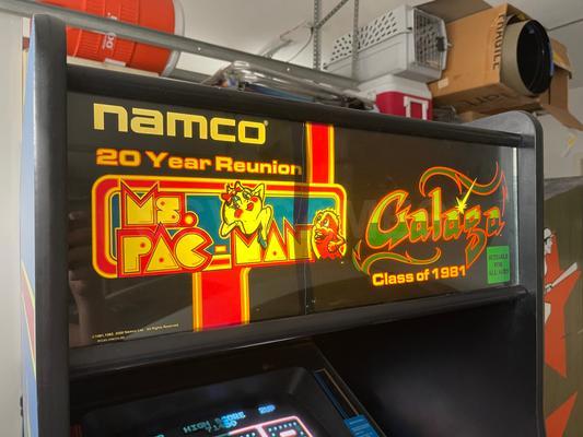 2000 Namco Ms. Pac-Man/Galaga - Class Of 1981 Upright Arcade Machine Image