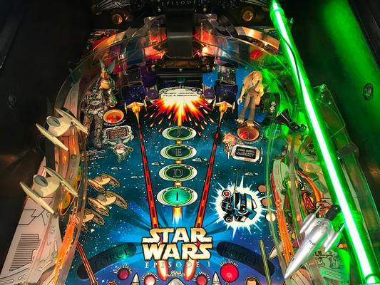 2000 Williams Star Wars Episode 1 Pinball Machine Image