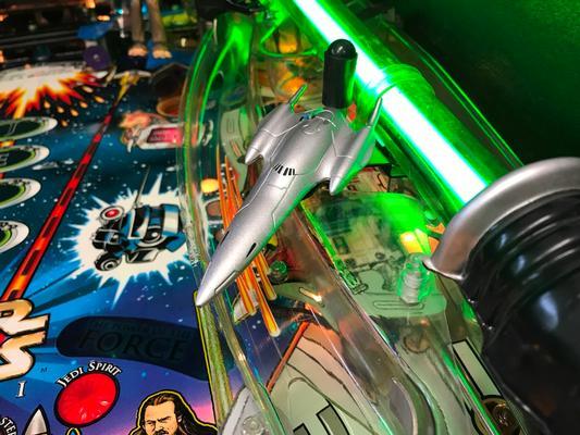 2000 Williams Star Wars Episode 1 Pinball Machine Image