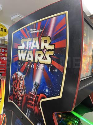 2000 Williams Star Wars Episode 1 Pinball Machine Image