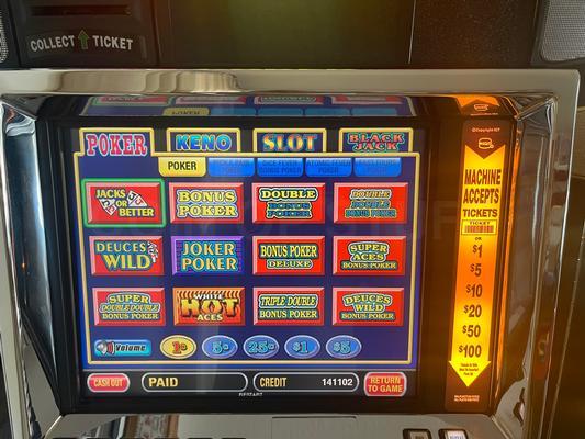 2001 IGT Game King 6.4 Multi Game Video Poker Machine Image