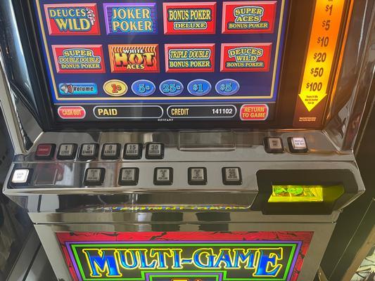 2001 IGT Game King 6.4 Multi Game Video Poker Machine Image