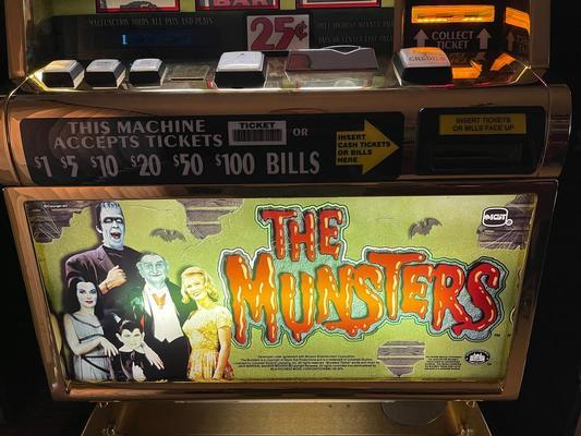 2001 IGT S-2000 The Munsters 3 Reel Slot Machine Image