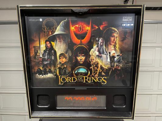 2003 Stern Lord Of The Rings Pinball Machine Image