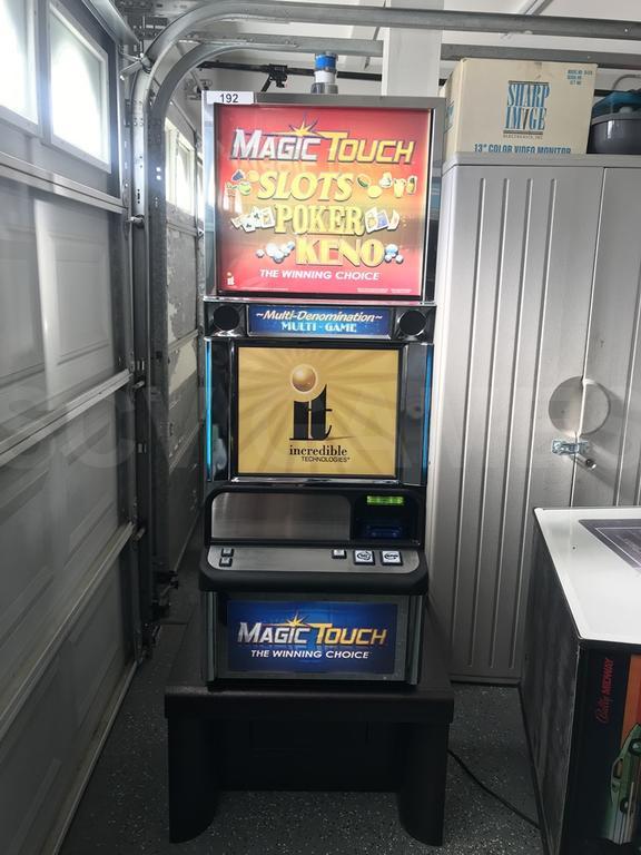 2008 Incredible Technologies Magic Touch Slots Poker Keno Machine