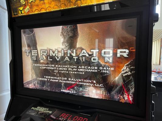 2009 Raw Thrills Terminator Salvation 42in Arcade Machine Image