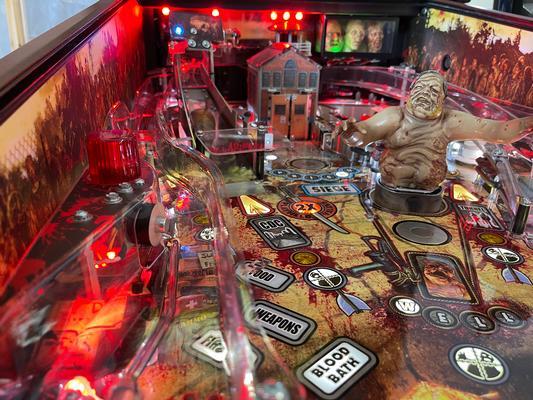 2014 Stern The Walking Dead LE Pinball Machine Image