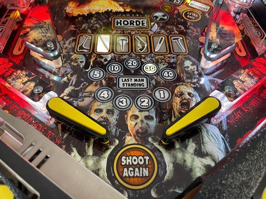 2014 Stern The Walking Dead LE Pinball Machine Image