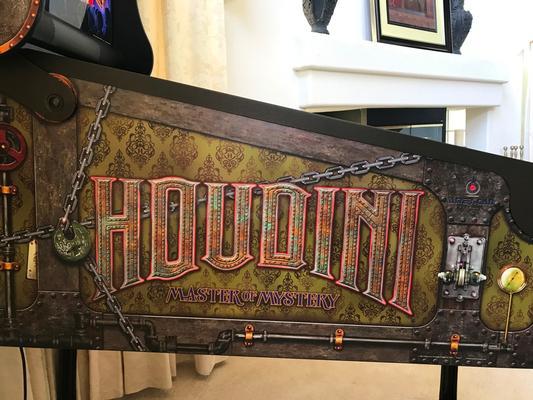 2018 American Pinball Inc Houdini Master of Mystery Image