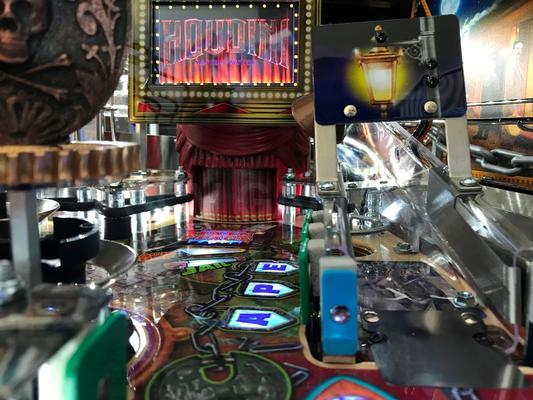 2018 American Pinball Inc Houdini Master of Mystery Image