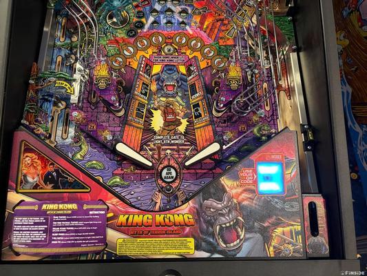 2025 Stern King Kong Premium Pinball Machine Image