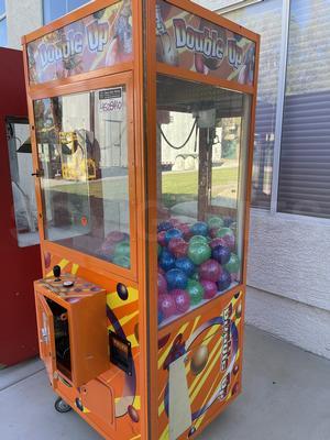 31in Double Up Crane Arcade Machine Image