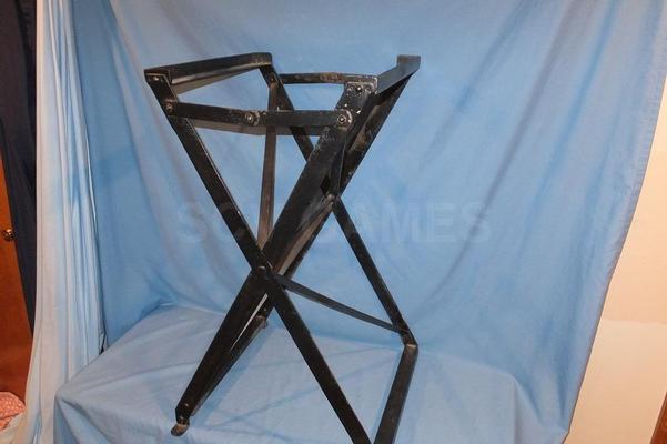 Antique Mills Jenning metal Slot Machine Stand Image