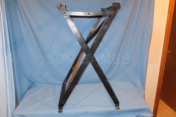 Antique Mills Jenning metal Slot Machine Stand Image