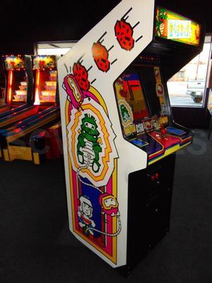 Cash For Arcade Video Games and Pinball Machines Image