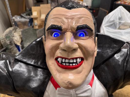 Count Dracula Pinball or Slot Machine Topper Image