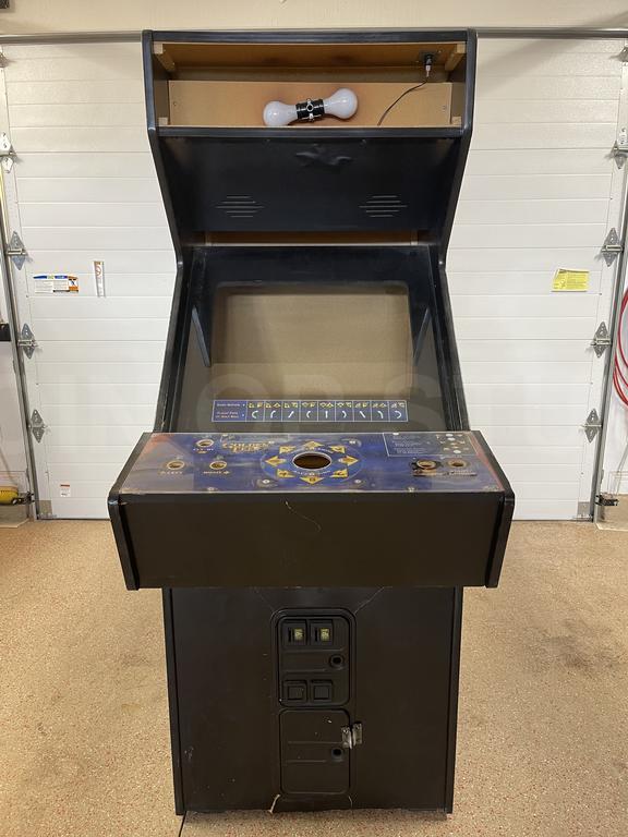 Empty Golden Tee Dynamo Arcade Cabinet