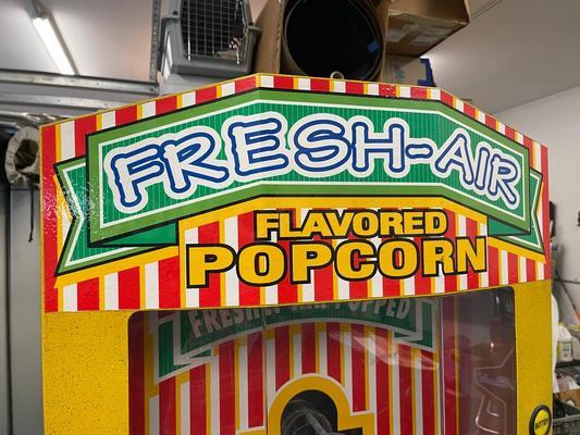 Fresh-Air Coin Operated Popcorn Machine Image