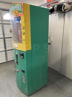 Fresh-Air Coin Operated Popcorn Parts Machine Image