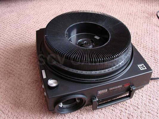 Kodak 650H Carousel Slide Projector with Extras Like New Image