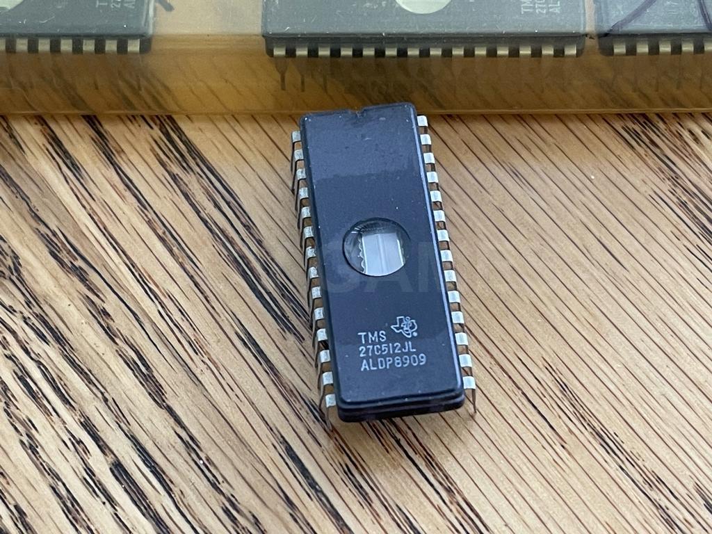 Major Brands 27C512 EPROM