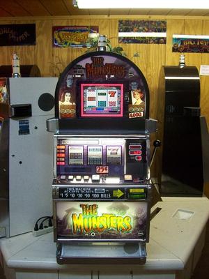 The Munsters 3 Reel Slot Machine Image