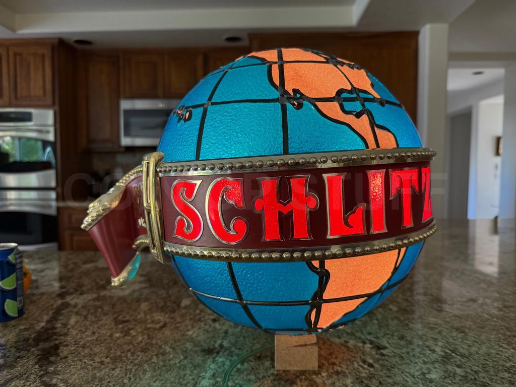 Vintage Schlitz Beer Motion Globe Bar Light Sign